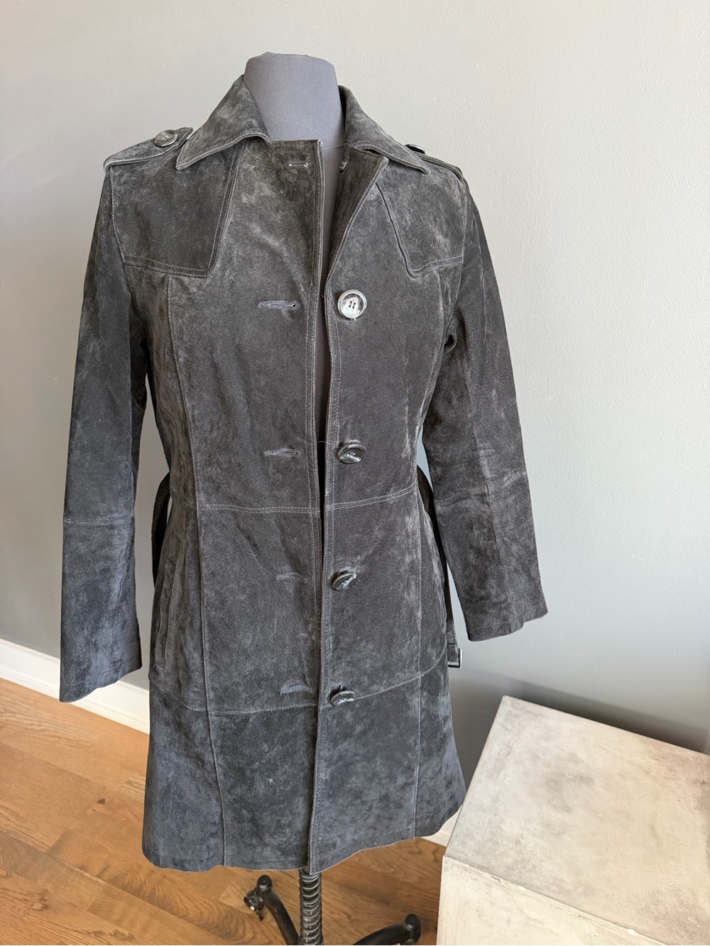 Suede Button-Front Long Coat in black